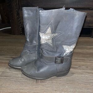 🌻Girls size 7 Boots -grey with sequin star- zip